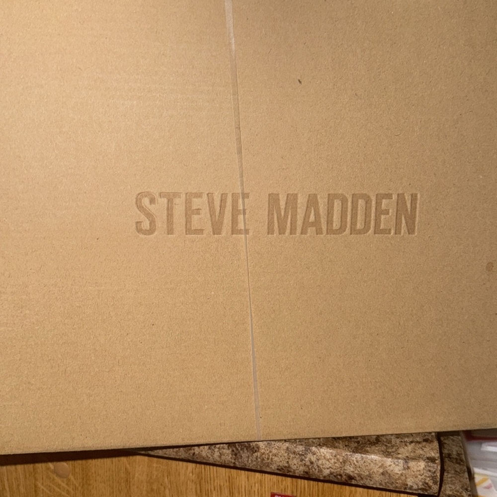 Steve Madden Heels Disco Black Platform Sandals New with Tags - Picture 11 of 14